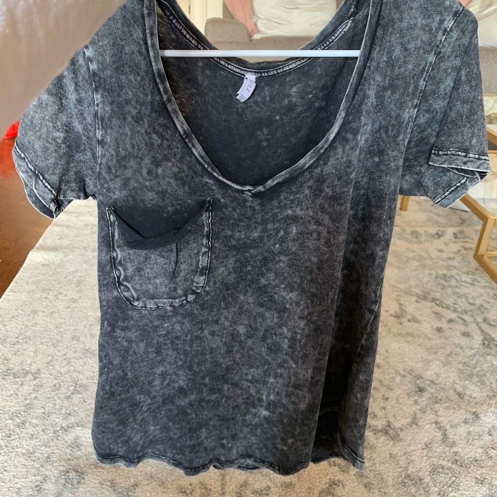 Z SUPPLY GREY V-NECK TEE